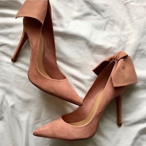 schutz blasiana bow pump